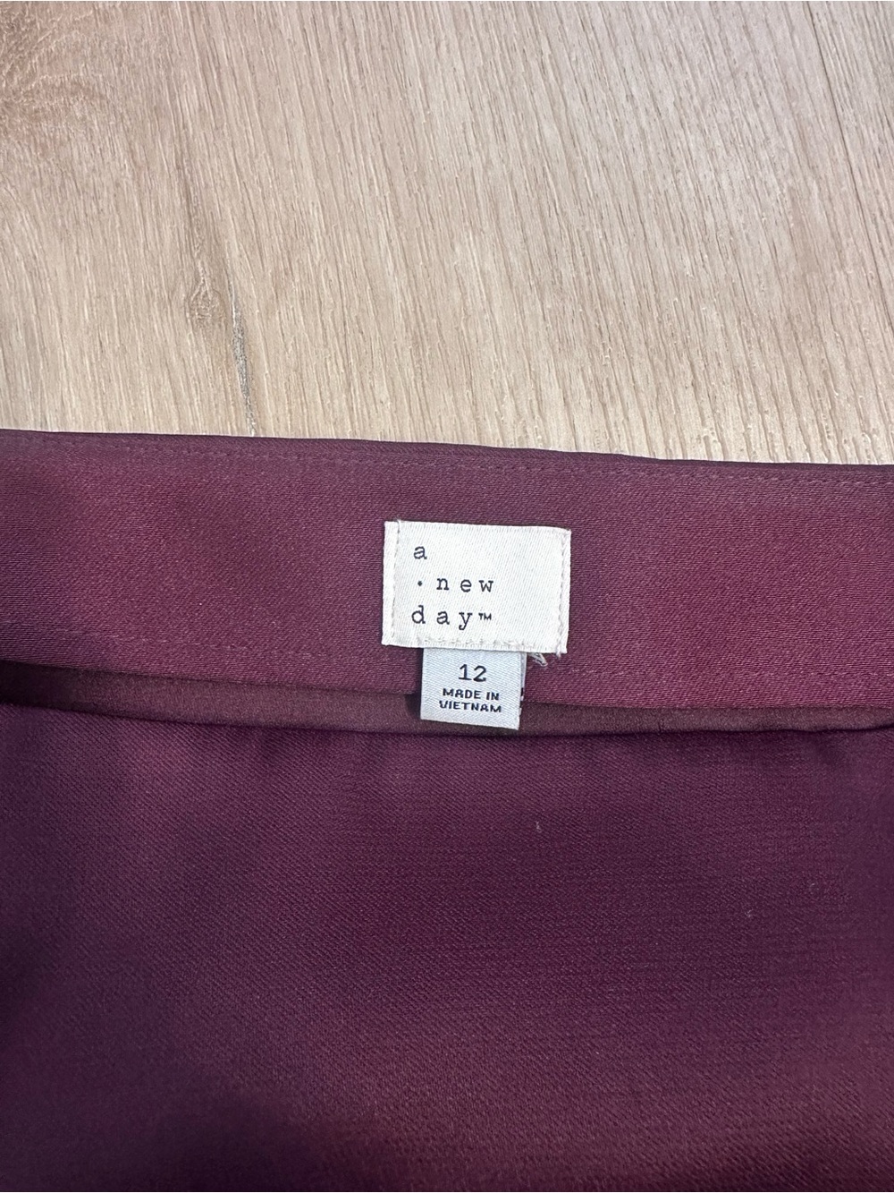 Women's Straight Mini Skirt in Deep Red - Picture 3 of 4